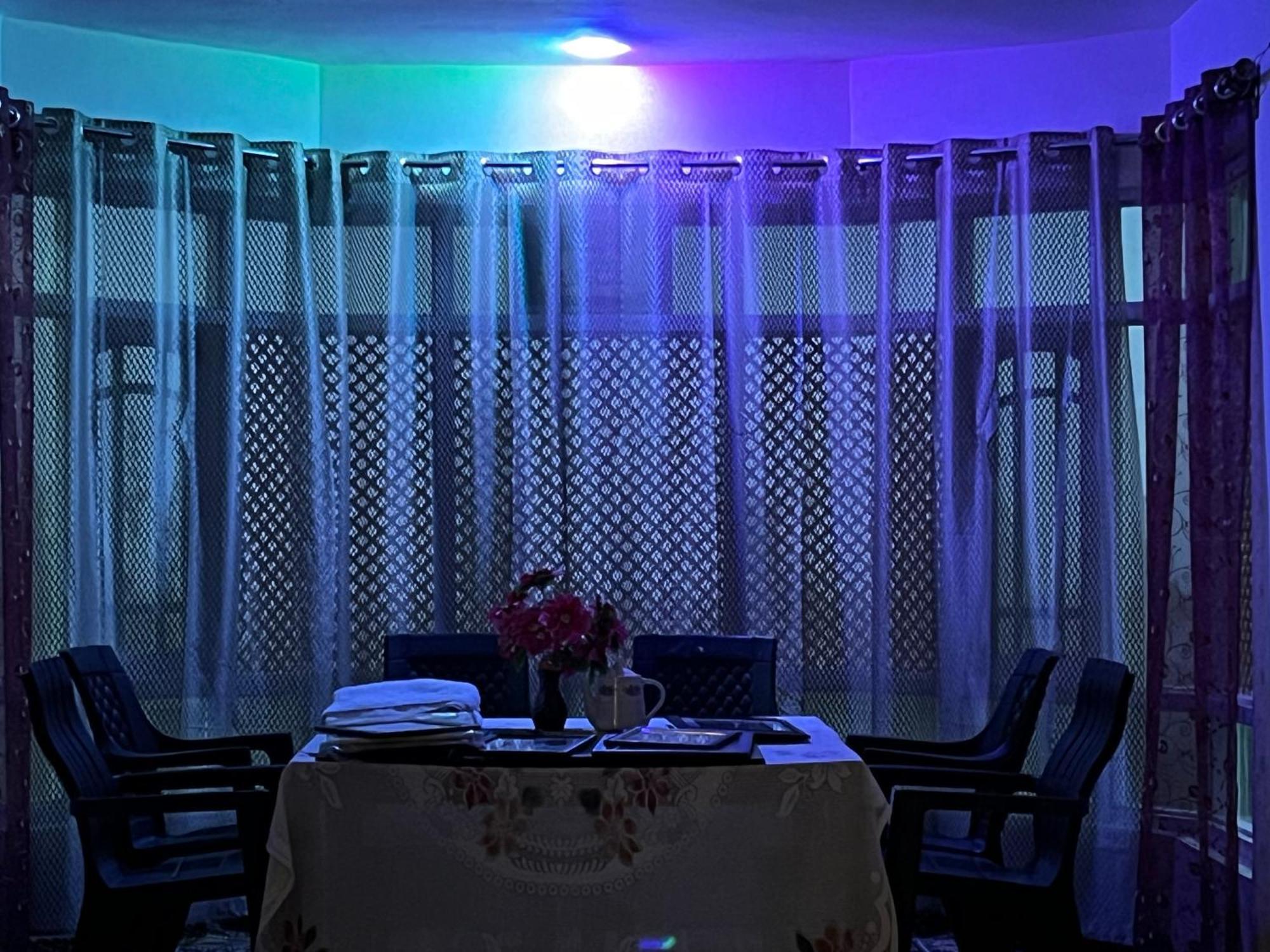 Everest Guest House Гульмарг Екстер'єр фото